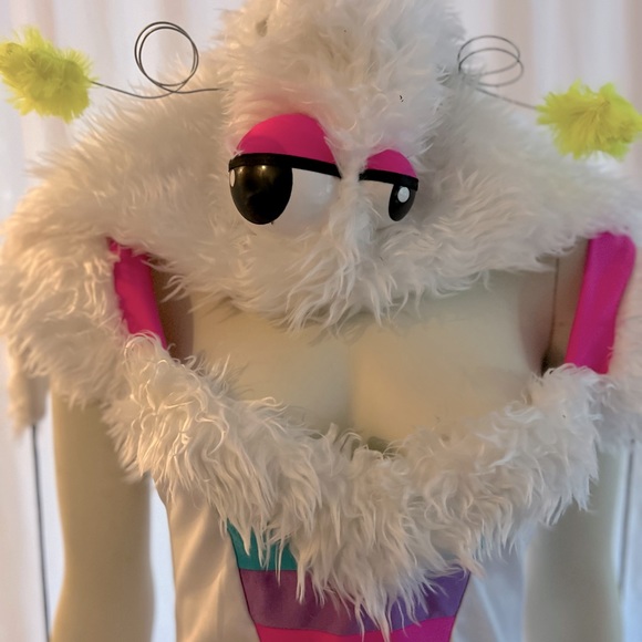 Adorable adult costume with furry leg warmers. Medium. - Picture 5 of 6